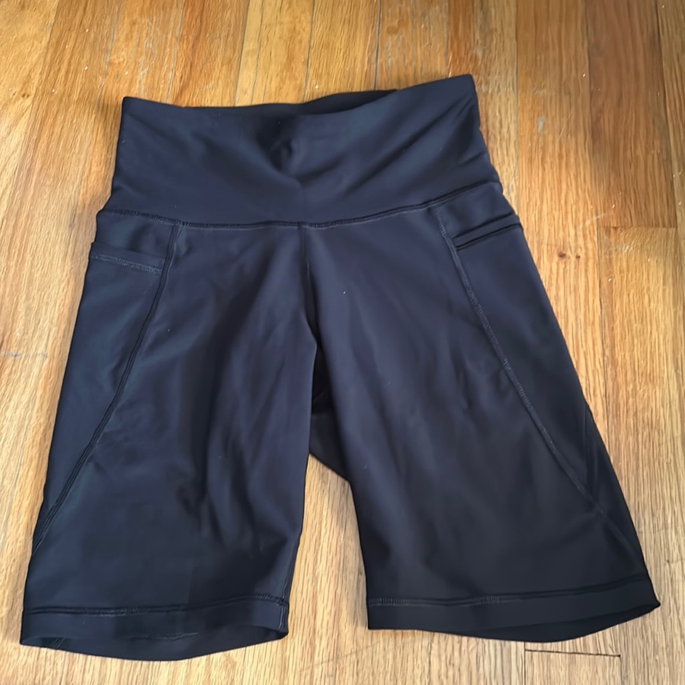 Old Navy small black biker shorts